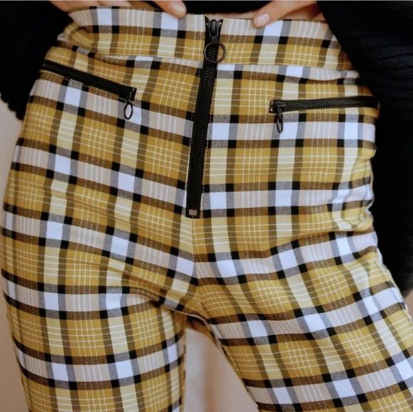 Urban Outfitters  Yellow Black Plaid Tartan Front Zip Pants Size 2 - Picture 2 of 8